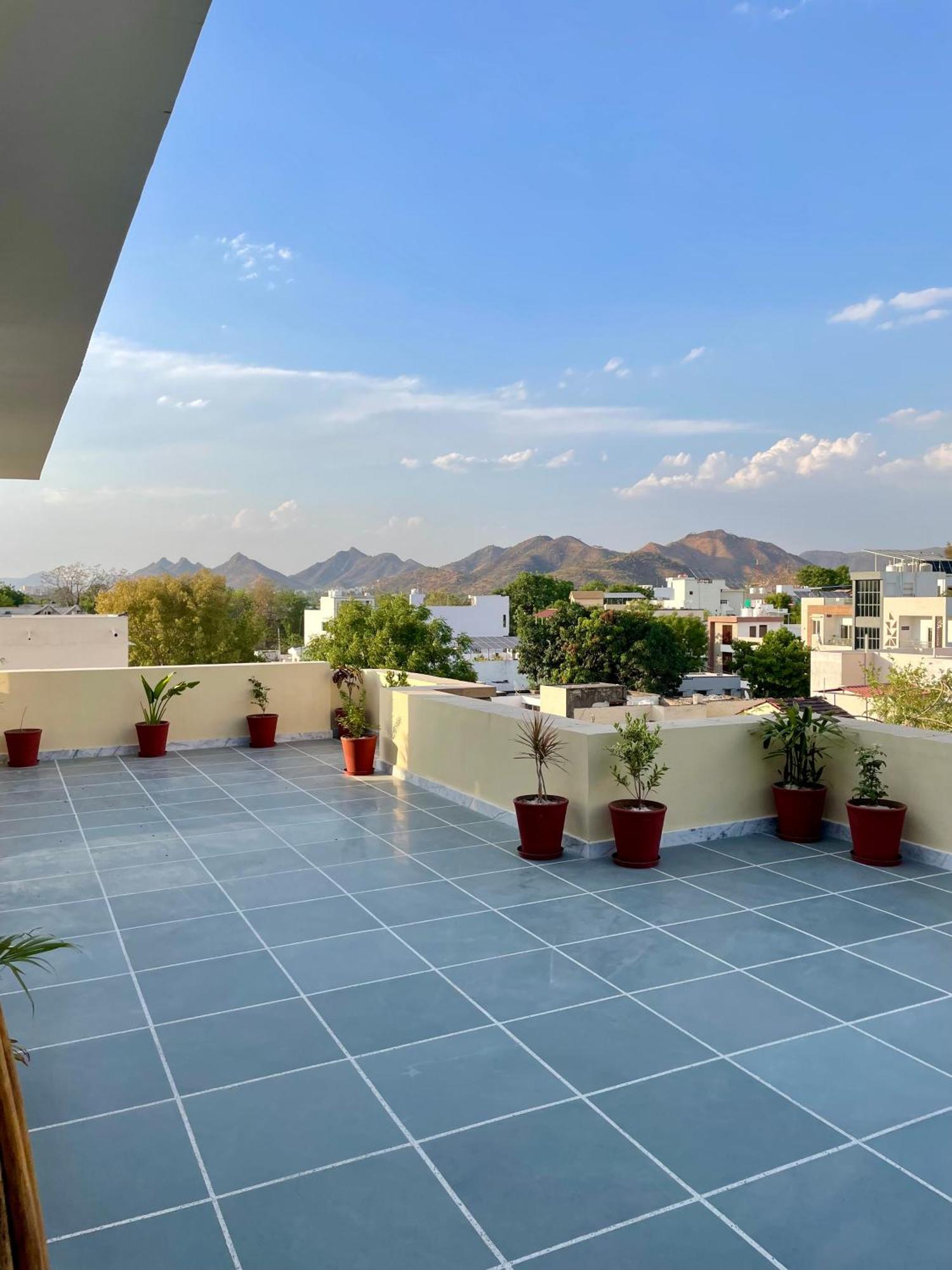 Villa Karni Nivvas - Luxury Redefined Udaipur Exterior foto