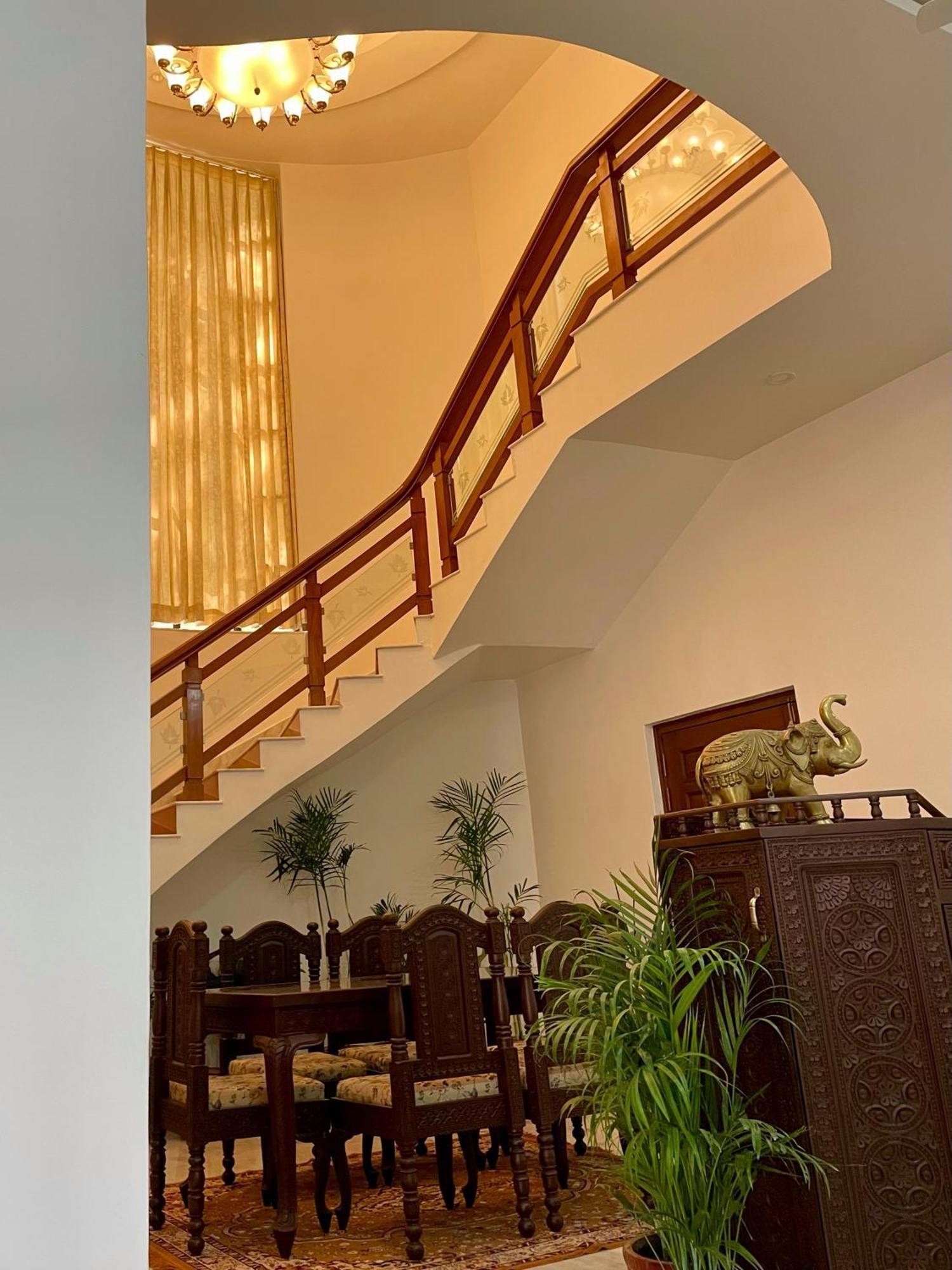Villa Karni Nivvas - Luxury Redefined Udaipur Exterior foto