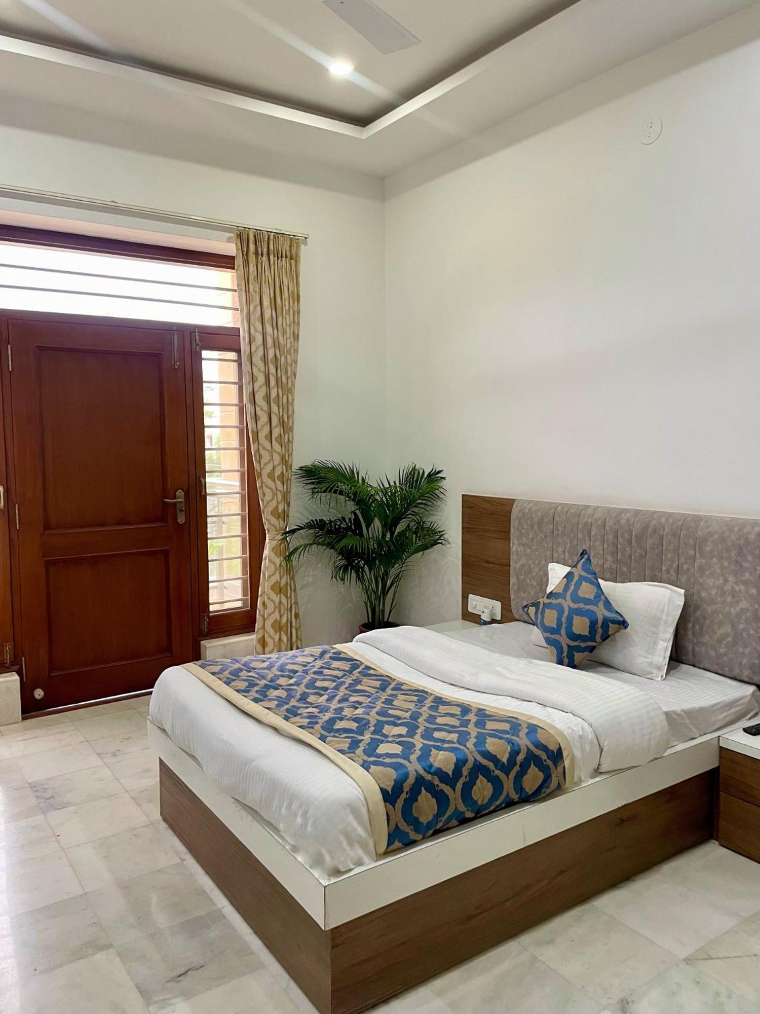 Villa Karni Nivvas - Luxury Redefined Udaipur Exterior foto